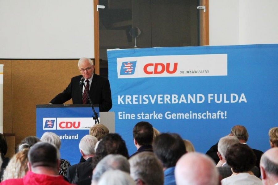 Ehrenvorsitzender Fritz Kramer hielt die Festrede