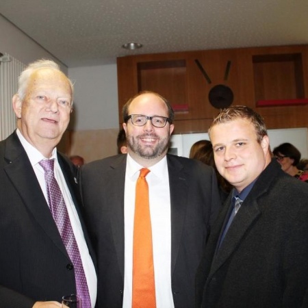 Größeres Bild ansehen